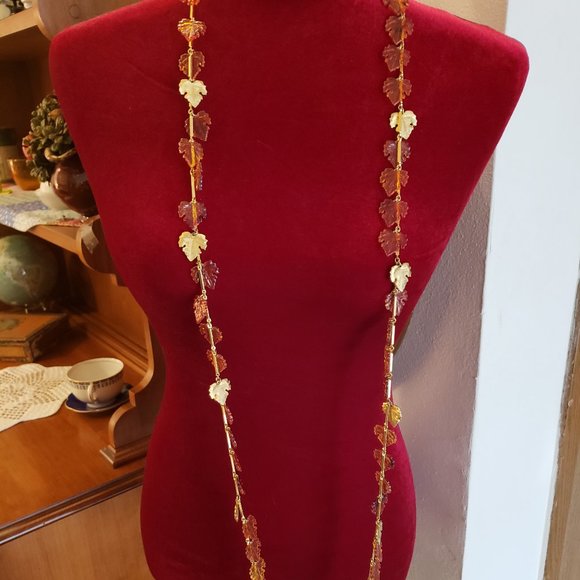 Rare Vintage Celluloid Autumn Leaves Necklace - Picture 10 of 13
